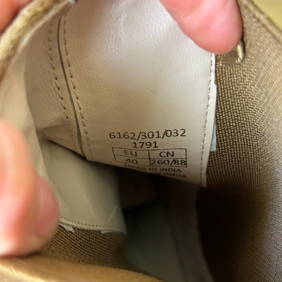 ZARA real suede tan ankle chelsea boots - Picture 8 of 9